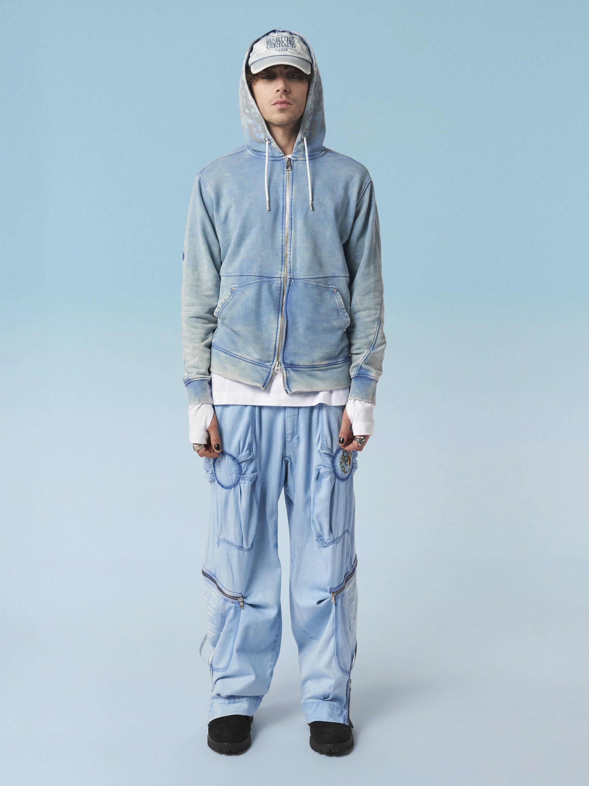 パーカー・フーディ Marithe+Francois Girbaud NEON LOGO OVERSIZED HOODIE BRUSHED org.jpg